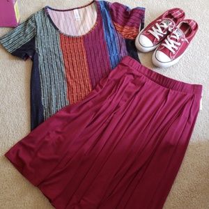 Lularoe Madison and classic tee